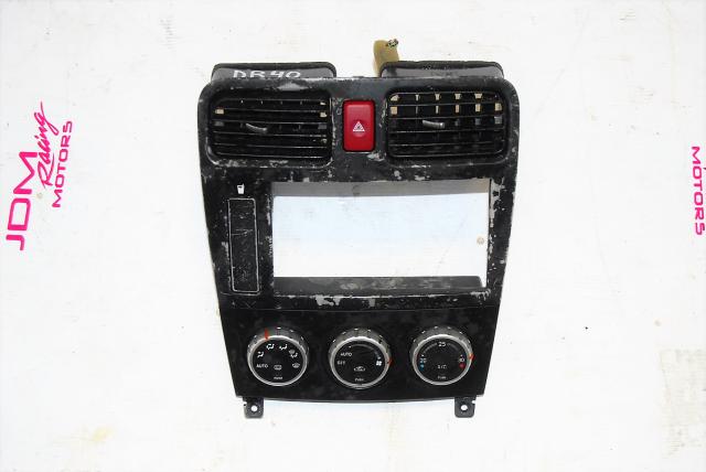 Subaru Forester 03-05 Used Center Climate Control Dock Station with Cup Holder For Sale